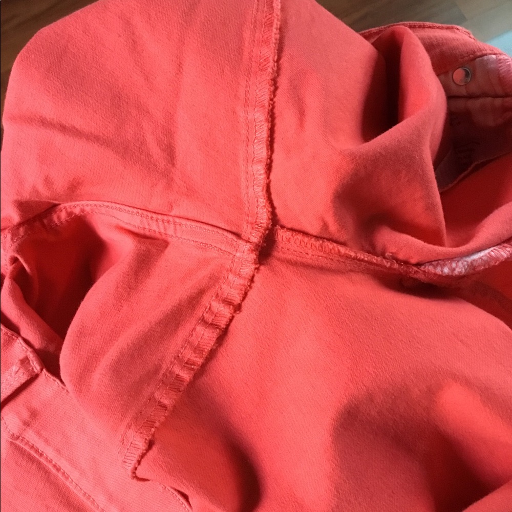 GAP - Picture 12 of 16
